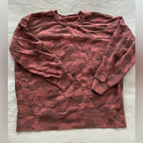 Lululemon Perfectly Oversized Pink Camo Sweater - Picture 4 of 6